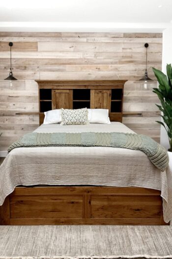 TXK Storage Bed – Queen or King Platform Bed with Velvet-Lined Headboard, Sliding Doors & Built-in Drawers